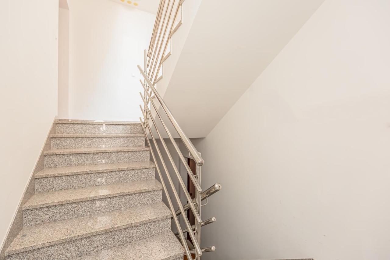 מאקרסקה Indigo Apartment מראה חיצוני תמונה